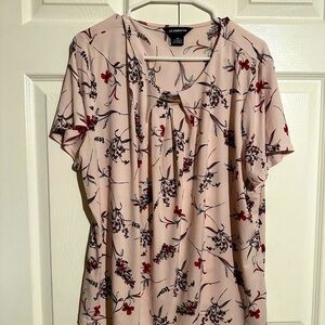 Liz Claiborne Floral Top